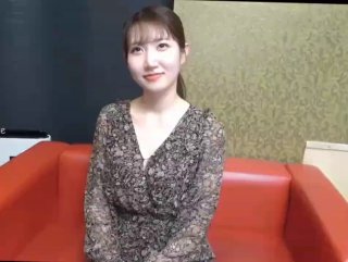 风吟鸟唱摄影大神用假屌玩操无毛逼模特樊薪朵